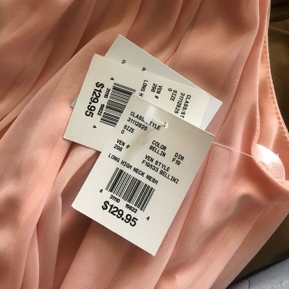 Davids Bridal Bellini XS dress 129$ size 0 - Picture 3 of 3